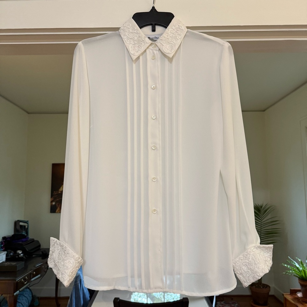 Elegant White Men's Shirt